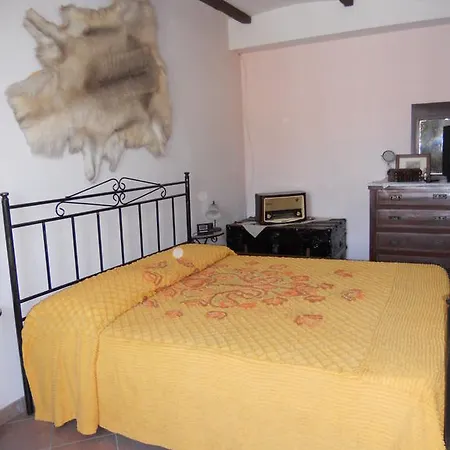Pervinca Bed & Breakfast 3*
