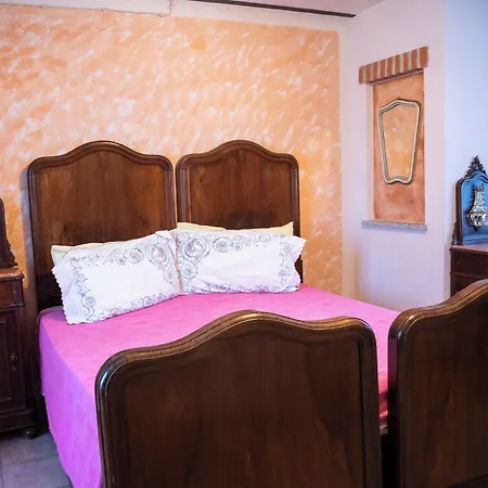 Pervinca Rocca Grimalda