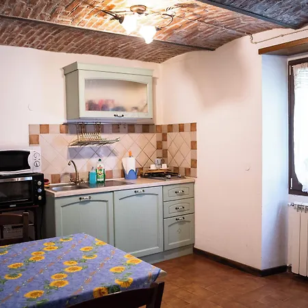 Bed and breakfast Pervinca 3*